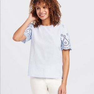 Draper James NWT Embroidered Popover Top Blue Sz L